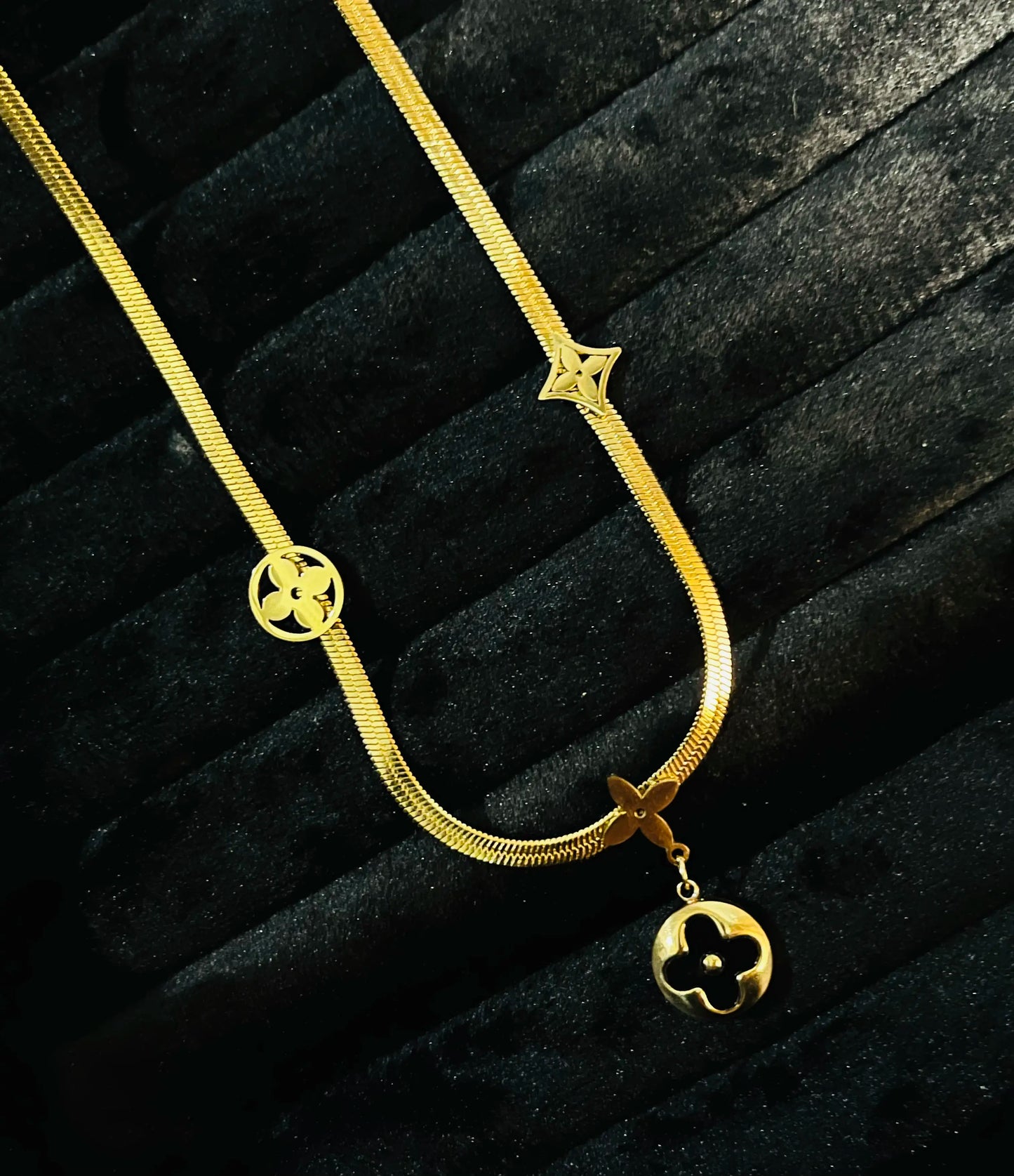 Black Golden Leaf Necklace