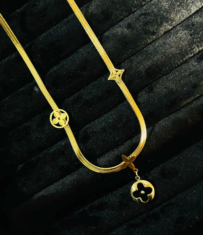 Black Golden Leaf Necklace