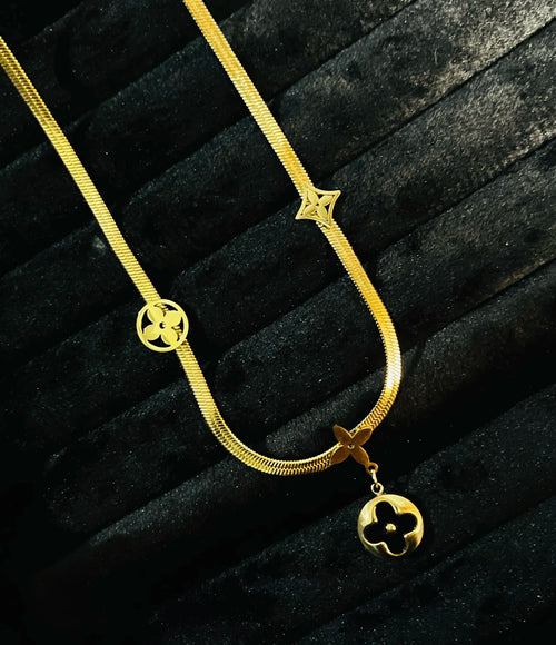 Black Golden Leaf Necklace